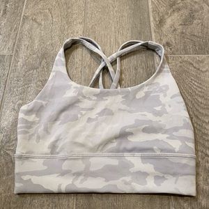 Lululemon Energy Bra Long Line Lux Size 6, fits 4